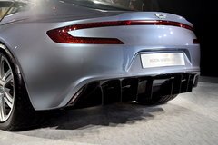 阿斯頓馬丁超跑售價超千萬 上海車展首演