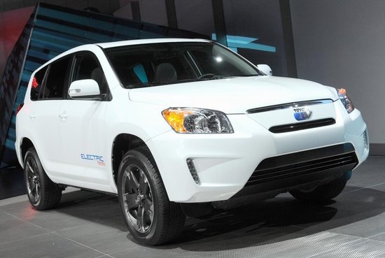 豐田明年推電動(dòng)版RAV4 預(yù)計(jì)售價(jià)4萬美元 