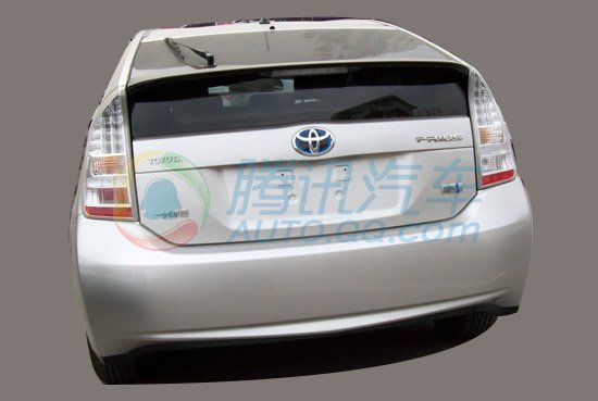 一汽豐田國(guó)產(chǎn)普銳斯諜照曝光 廣州車展發(fā)布