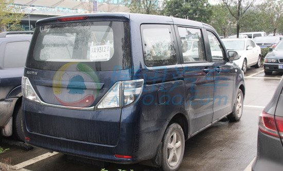長安歐諾MPV實車諜照曝光 廣州車展首發(fā)